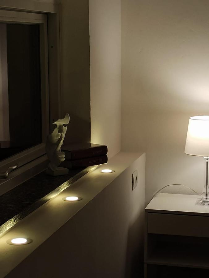 Appartement La Via Del Sale à Domodossola Extérieur photo