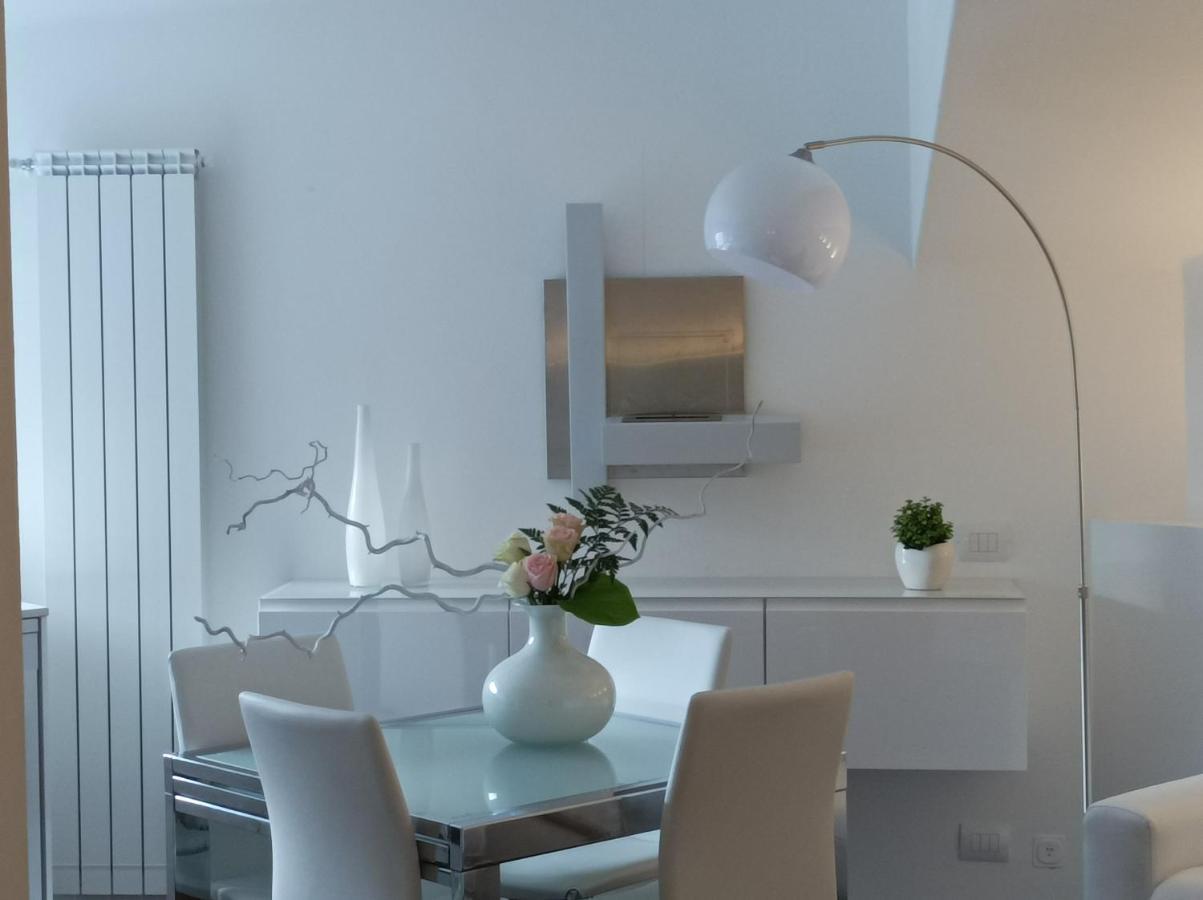Appartement La Via Del Sale à Domodossola Extérieur photo